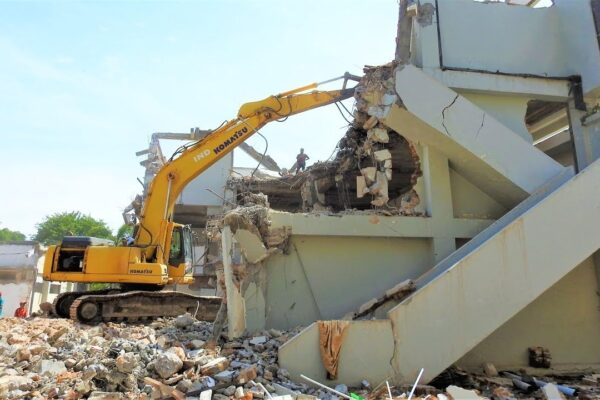 Building Demolition Service Contractors in Hyderabad Sai Ganapati enterprises 9492964400 Building Demolition Service Contractors in Hyderabad Attapur 9492964400