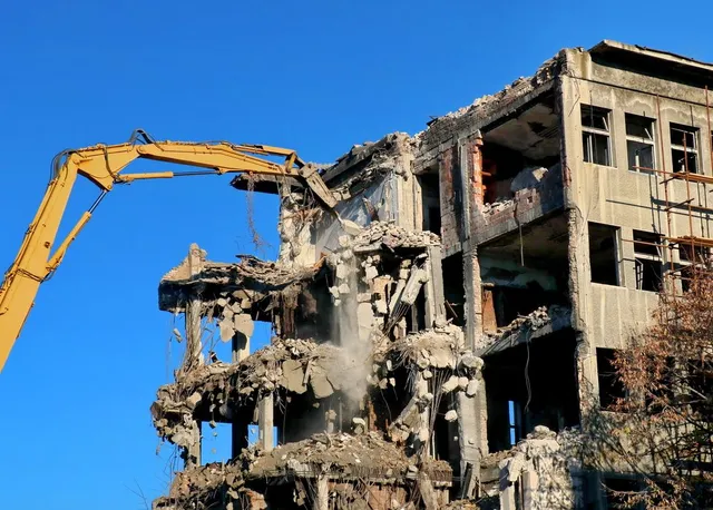 Building Demolition Service Contractors in Hyderabad Kanth Reddy Nagar 9492964400
